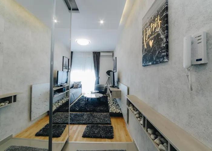 Διαμέρισμα Urban Lux *